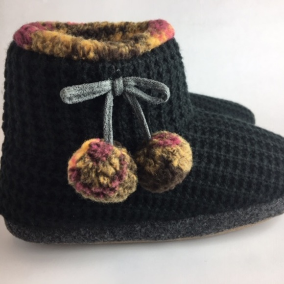 Cuddl Duds Fleece Lined Ankle Bootie Slippers - Picture 6 of 8